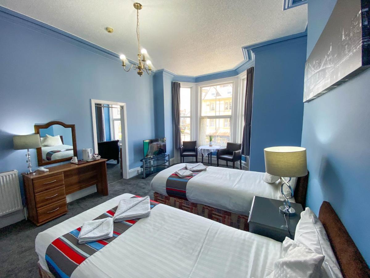 The Broadway Hotel Llandudno Buitenkant foto