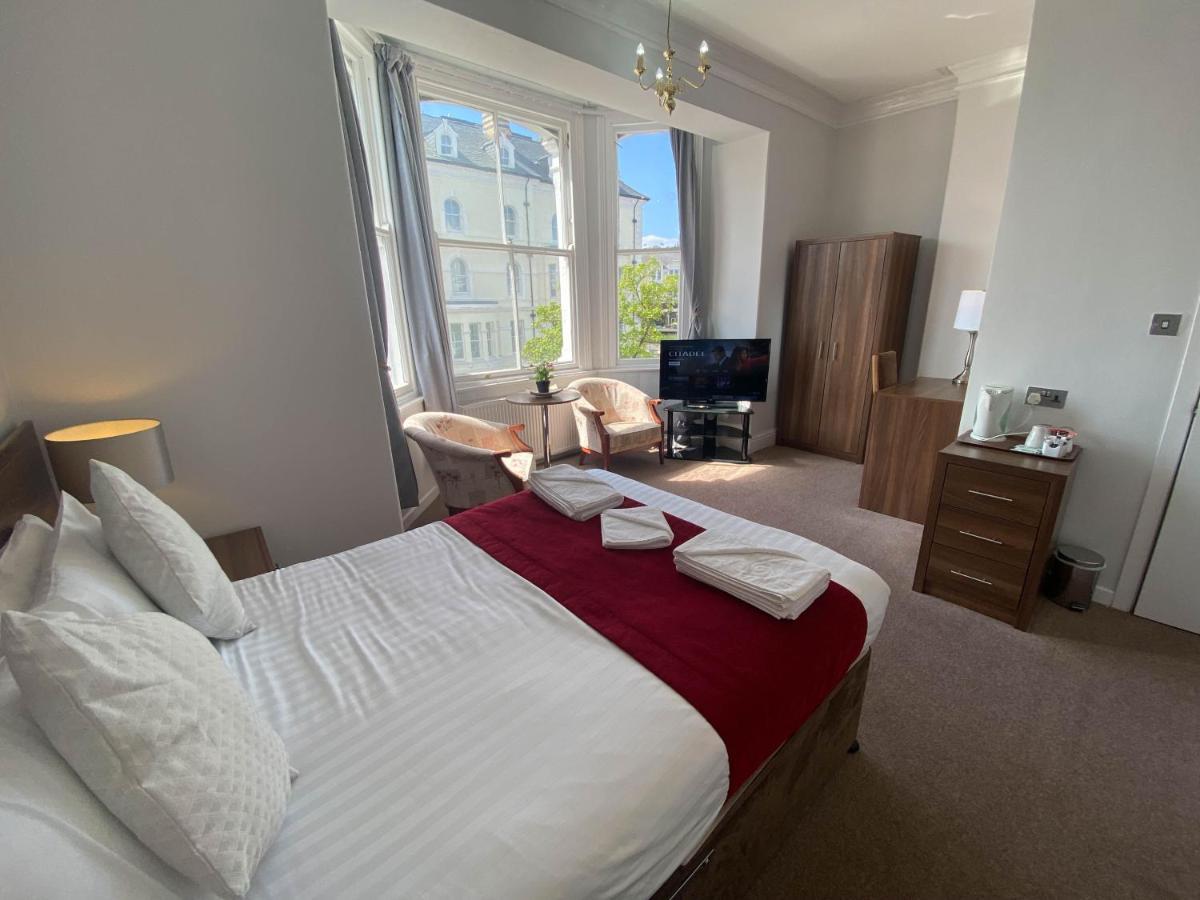 The Broadway Hotel Llandudno Buitenkant foto