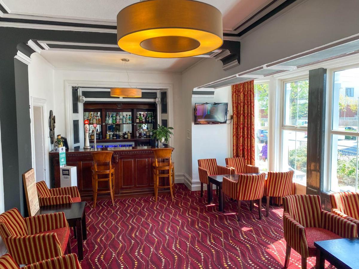 The Broadway Hotel Llandudno Buitenkant foto
