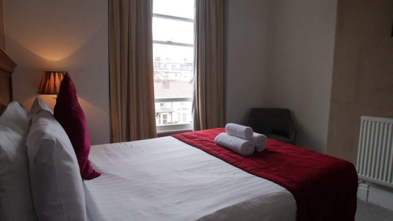 The Broadway Hotel Llandudno Buitenkant foto