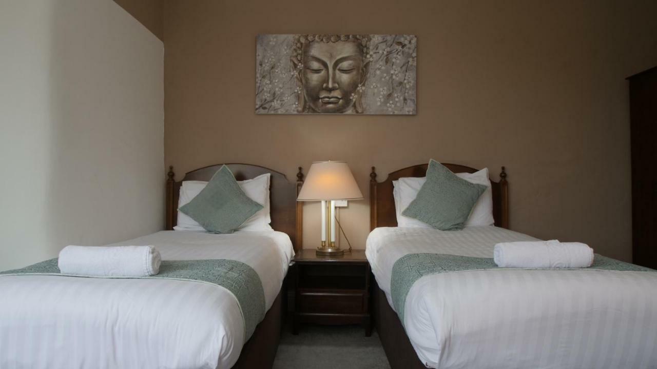 The Broadway Hotel Llandudno Buitenkant foto
